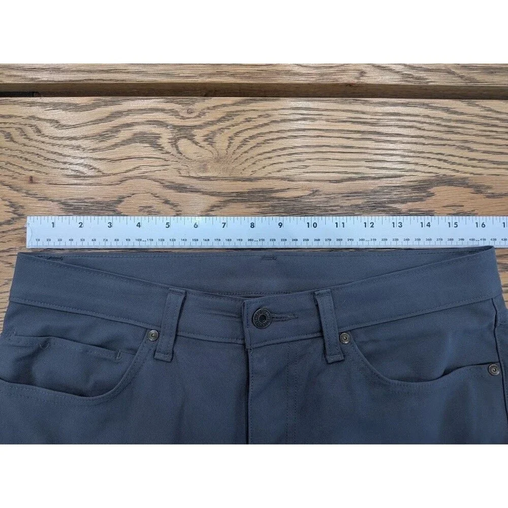Levi's 511 Men's 32x30 Slim Fit Tech Performance Stretch Pants Gray Zip Pocket